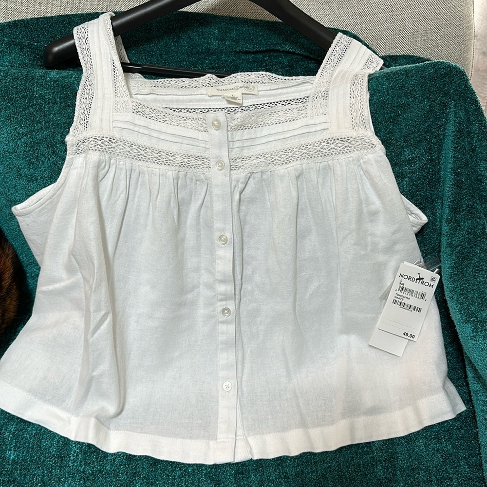 Linen blend ladies sleeveless blouse, size L, white